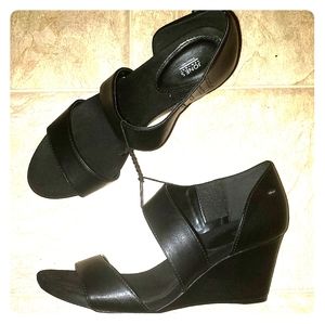 Jones New York Shoes size 8 5